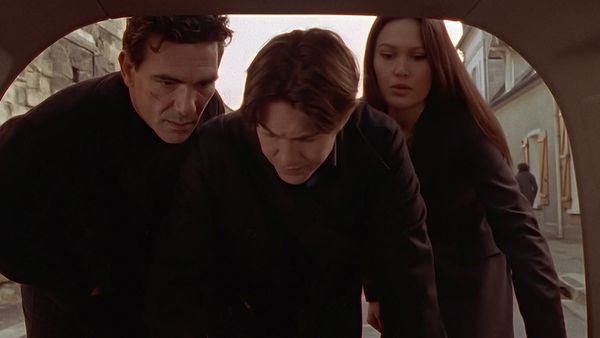 Relic Hunter - Set in Stone