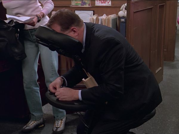 The Drew Carey Show - Three Guys, A Girl And A B-Story