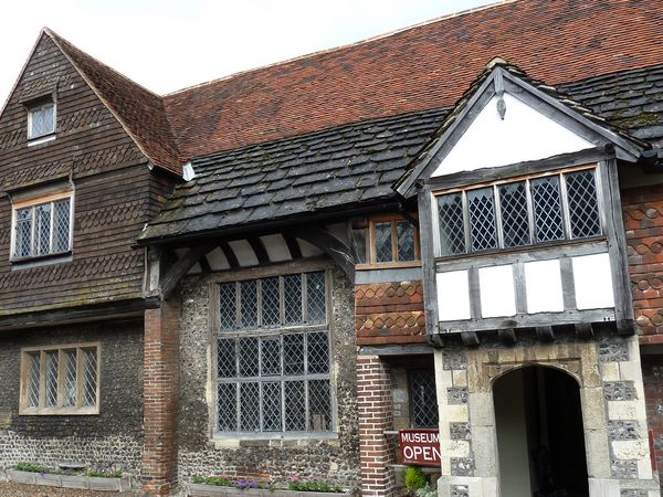 Walking Through History - The Tudor Way