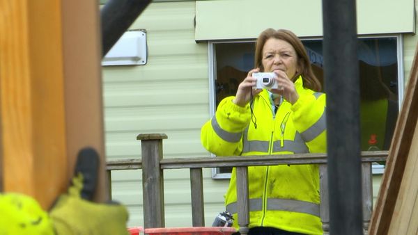 Building the Dream - Cambridgeshire: Christine and Frank