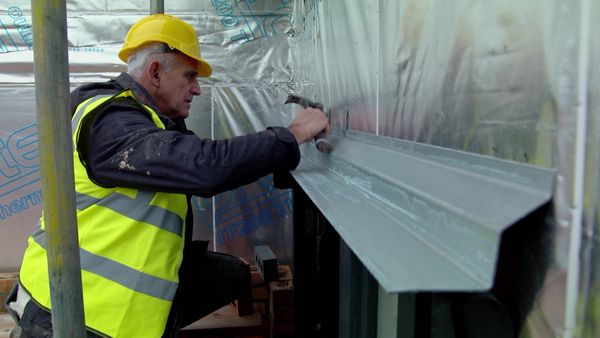 Building the Dream - Hertfordshire: Bob and Wendy