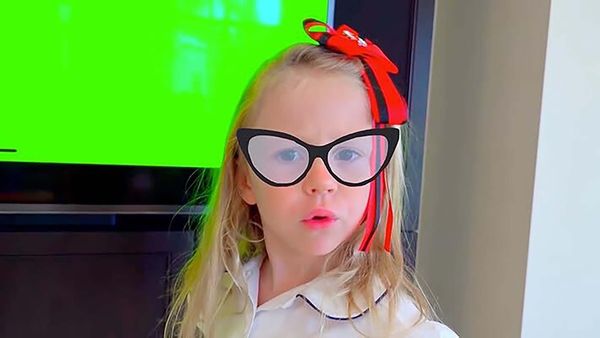 Like Nastya - Nastya’s Life Lessons: Boo Boos, Farms, and Fairy Tale Fun