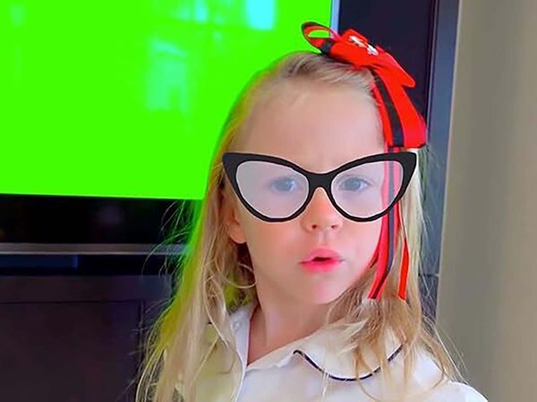 Like Nastya - Nastya’s Life Lessons: Boo Boos, Farms, and Fairy Tale Fun