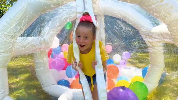 Like Nastya - Nastya’s Fun-Filled Days: Good Behavior, Family Time, and a Vlog in Prague