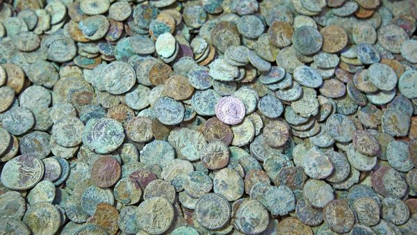 Digging For Britain - The Tudors