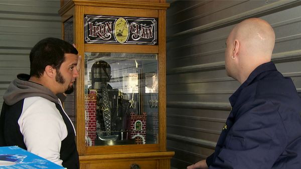 Storage Hunters - Disaster Strikes