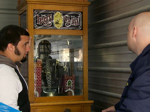 Storage Hunters - Disaster Strikes