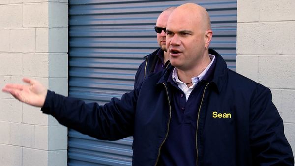 Storage Hunters - Score Of The Century