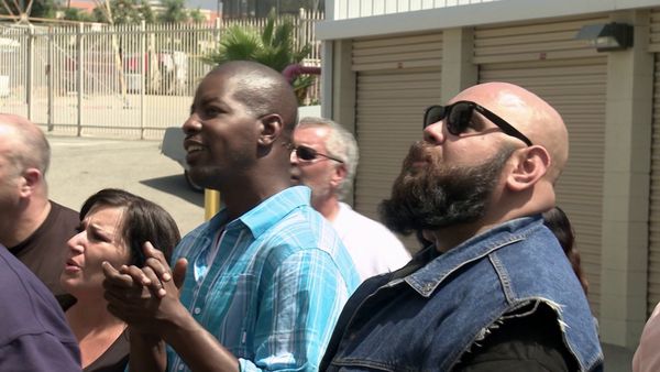 Storage Hunters - Men At War