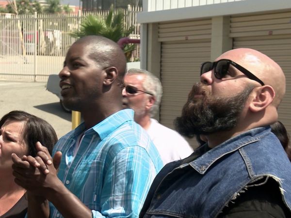Storage Hunters - Men At War
