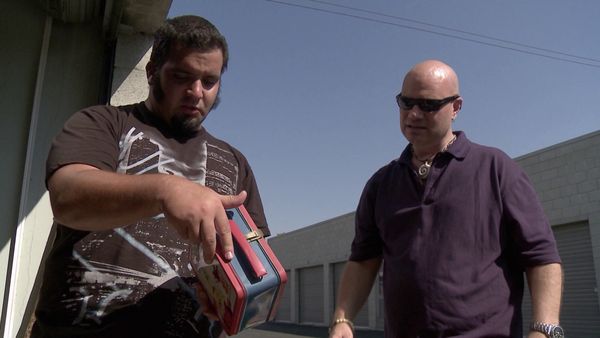 Storage Hunters - Truth Or Dare