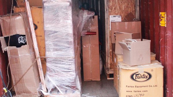 Container Wars - Eight Tons Of Fun
