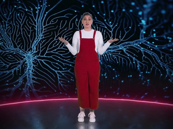 Mission Unstoppable with Miranda Cosgrove - Chemistry of Neon, Concussions, and Computer Engineering