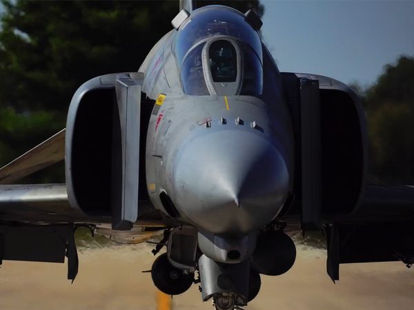 Iconic Combat Machines - Phantom Cobra