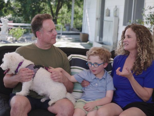 Lucky Dog Reunions - Canines For Kids