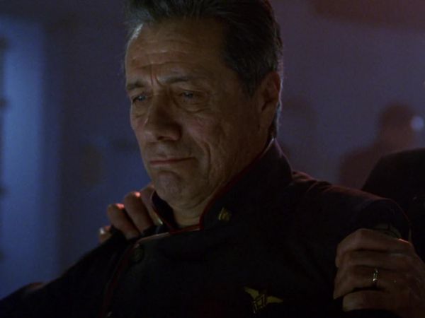 Battlestar Galactica: The Miniseries - Episode 101