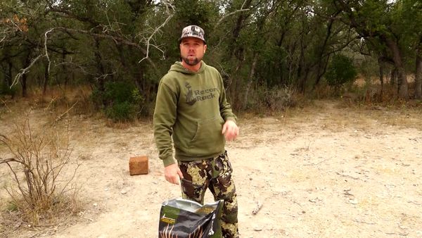 Americana Outdoors - Hunting Aoudads with Air Bows and Air Rifles