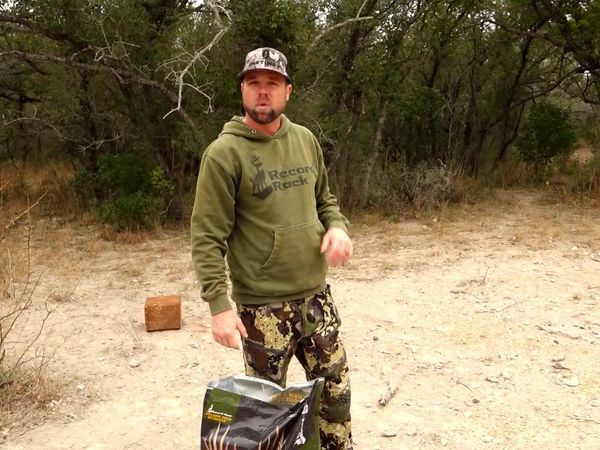 Americana Outdoors - Hunting Aoudads with Air Bows and Air Rifles