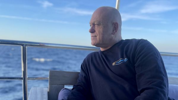 Ross Kemp: Deep Sea Treasure Hunter - Suez