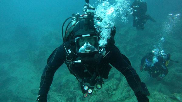 Ross Kemp: Deep Sea Treasure Hunter - Nazi Menace