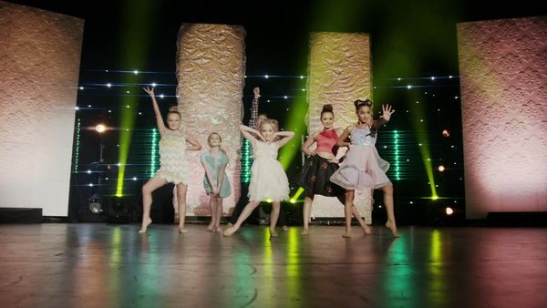 Dance Moms - Reunion: Kids Tell All
