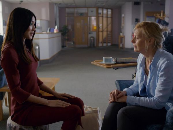 Humans - Episode 2