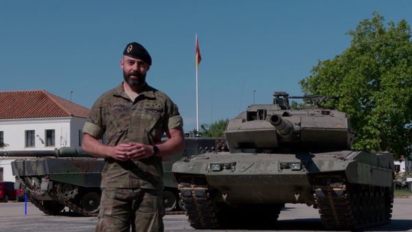 Iconic Combat Machines - Leopard Tiger