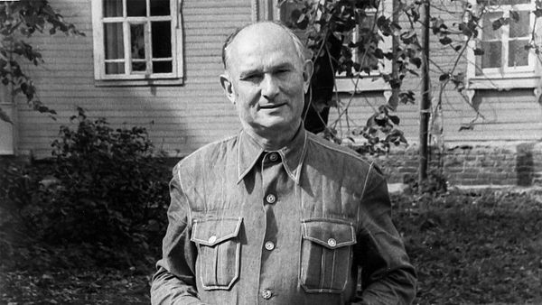 Traitors - The Russian General Who Switched Sides