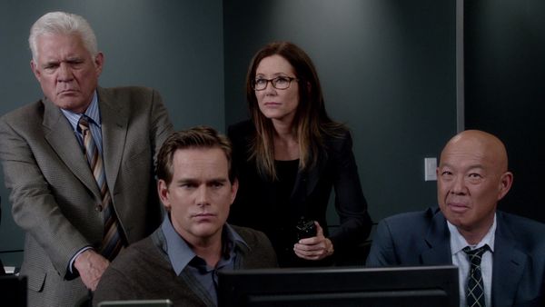 Major Crimes - Out of Bounds