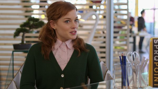 Zoey's Extraordinary Playlist - Pilot