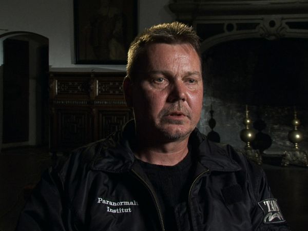 Ghost Hunters Int'L - Hamlet's Castle