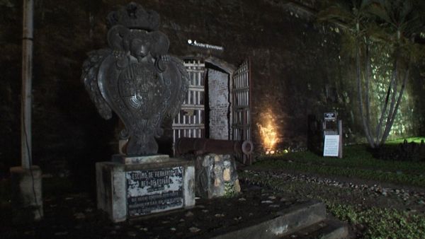 Ghost Hunters Int'L - Pirates Of The Caribbean