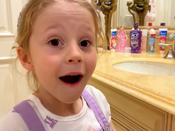 Like Nastya - Nastya’s Exciting Adventures: Trips, Treats, and Celebratory Surprises