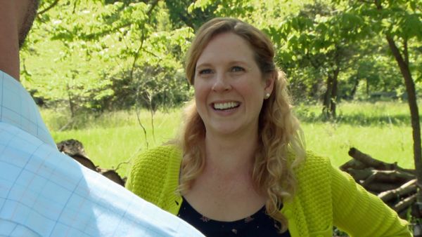 Tiny House Hunting - Episode 407