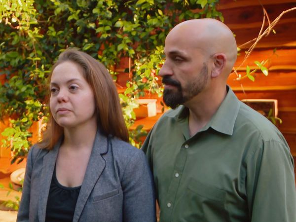 Tiny House Hunting - Episode 412