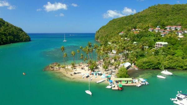Ainsley's Caribbean Kitchen - Dominica