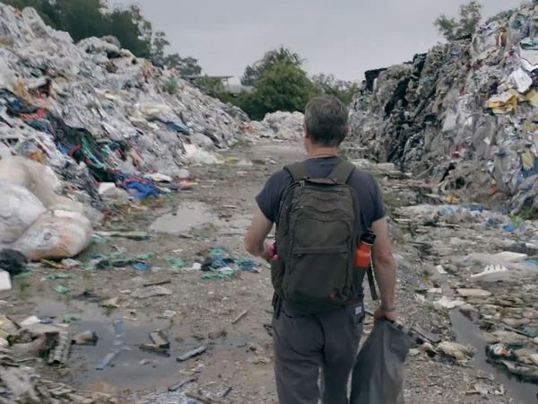 War on Plastic with Hugh and Anita - Episode 2