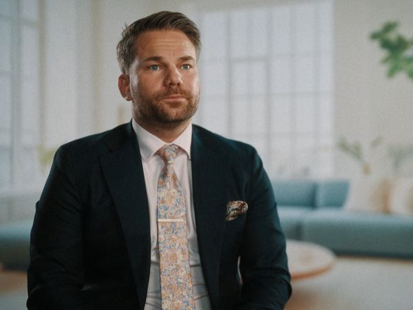 Luksusmæglerne på Havnefronten - Episode 104