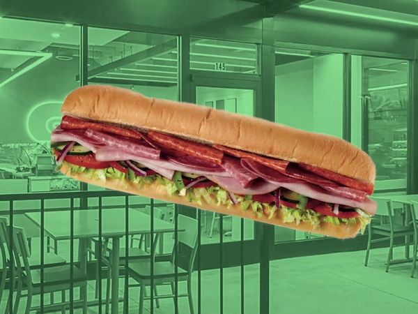 Food Theory - Is Subway Bread Actually Cake? / Never Order McDonald's Medium Fries