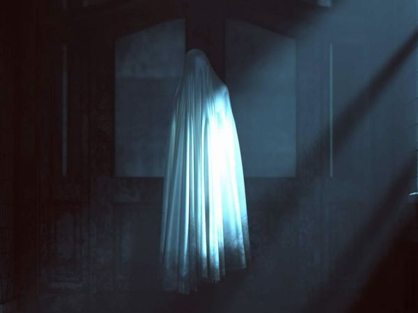 Paranormal Caught on Camera - Episode 413