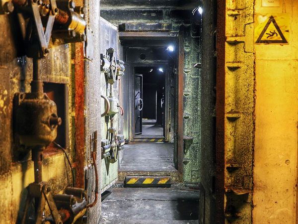 Secret Bunkers - Facing Nuclear Annihilation