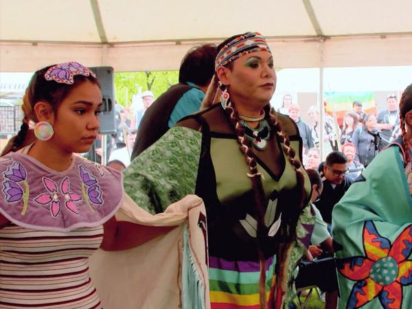 Queen of the Oil Patch - El primer Powwow
