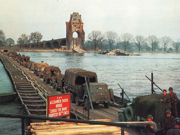 Countdown to Surrender - The Last 100 Days - Germany in Ruins