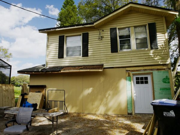 Zombie House Flipping - Episode 412