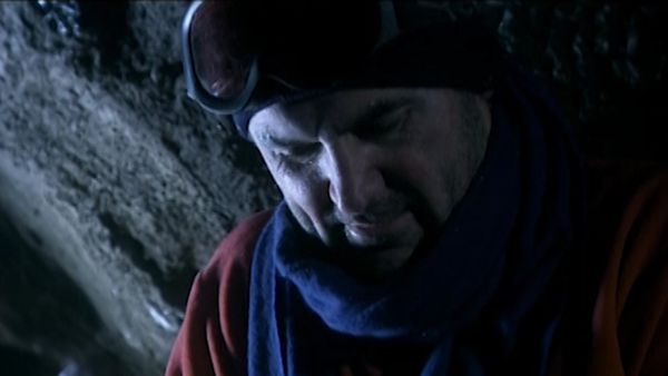 Sobrevivi - Sobrevivente de uma caverna de gelo