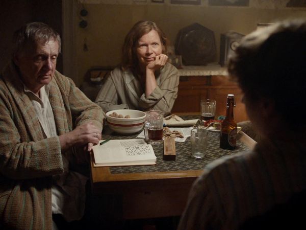 Babylon Berlin (Dubbed) - Episode 03