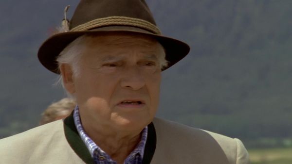 Der Bergdoktor - In Amt und Würden