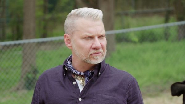Zombie House Flipping - Episode 517