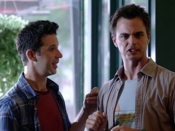 Blue Mountain State - Toma y daca