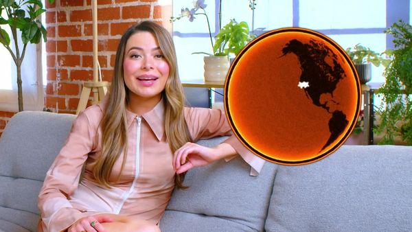 Mission Unstoppable with Miranda Cosgrove - Creating Catastrophies, Creeping Rocks, And Cute Snake.